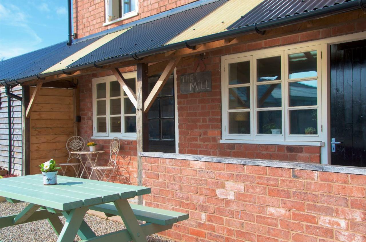 The Mill At Rose Villa Farm Hereford Bagian luar foto